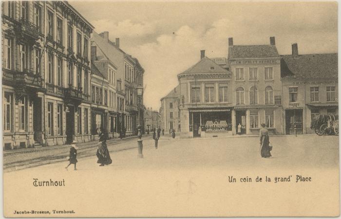 Turnhout. Grand Place. Groote Markt