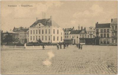 Turnhout. - Grand'Place.