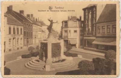 Turnhout Standbeeld der Gesneuvelde soldaten 1914-1918