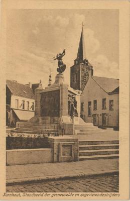 Turnhout, Standbeeld der gesneuvelde en zegevierendestrijders 