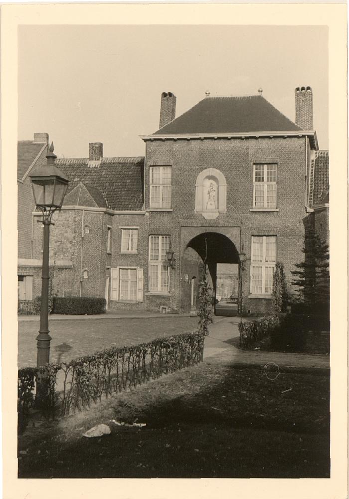 Begijnhof: poortgebouw