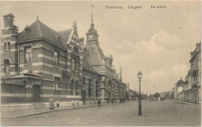 Turnhout. La gare. De statie