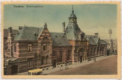 Turnhout - Stationsgebouw