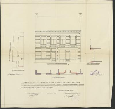 De Simpel Ern., Gasthuisstraat nr. 25 - hoek met Korte Gasthuisstraat, steken 2 vitrines en maken ingangsdeur in voorgevel eigendom, 13/3/1928