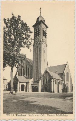 Turnhout Kerk O.L. Vrouw Middelares.