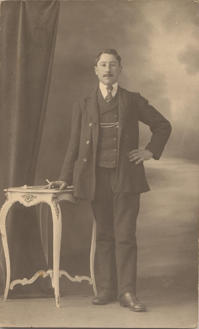 Portretten ongeïdentificeerd / mannen