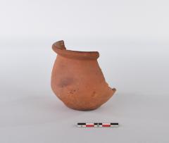 Zalfpotje in roodbakkend aardewerk