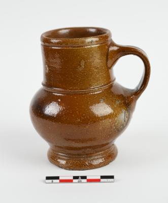 Kannetje in steengoed