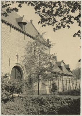Oud Turnhout. Gedeelte Priorij Corsendonk.
